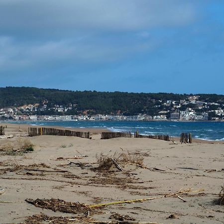Apartamento Centrico Y Renovado, 100M De La Playa L'Estartit Exterior photo
